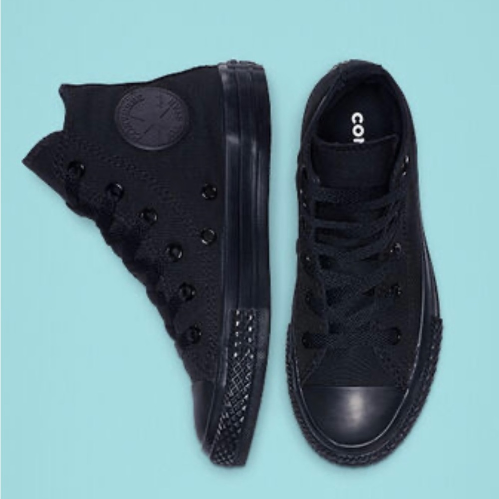🆕 Converse Chuck Taylor All Star Classic, Black, Size 3 Youth (Women’s 6)
